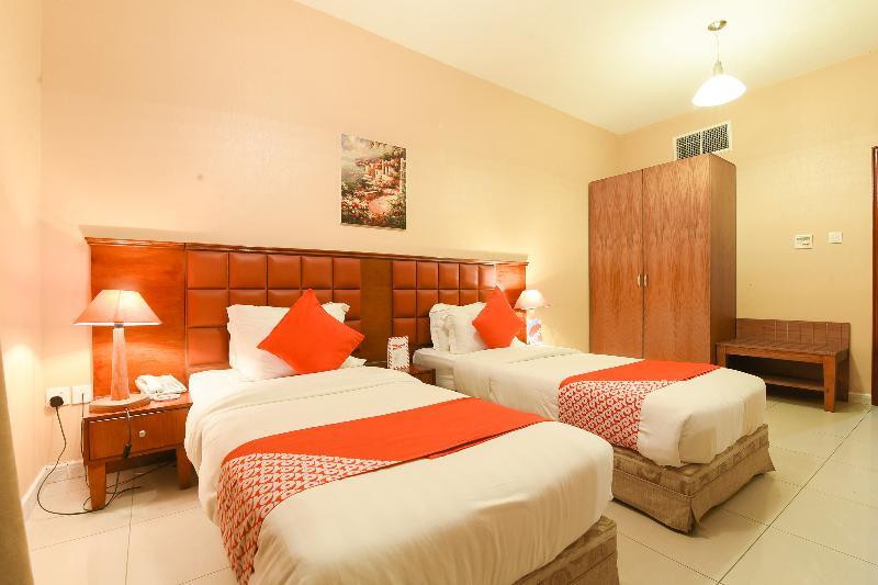 Oyo 274 California Suites Fudžajra Exteriér fotografie